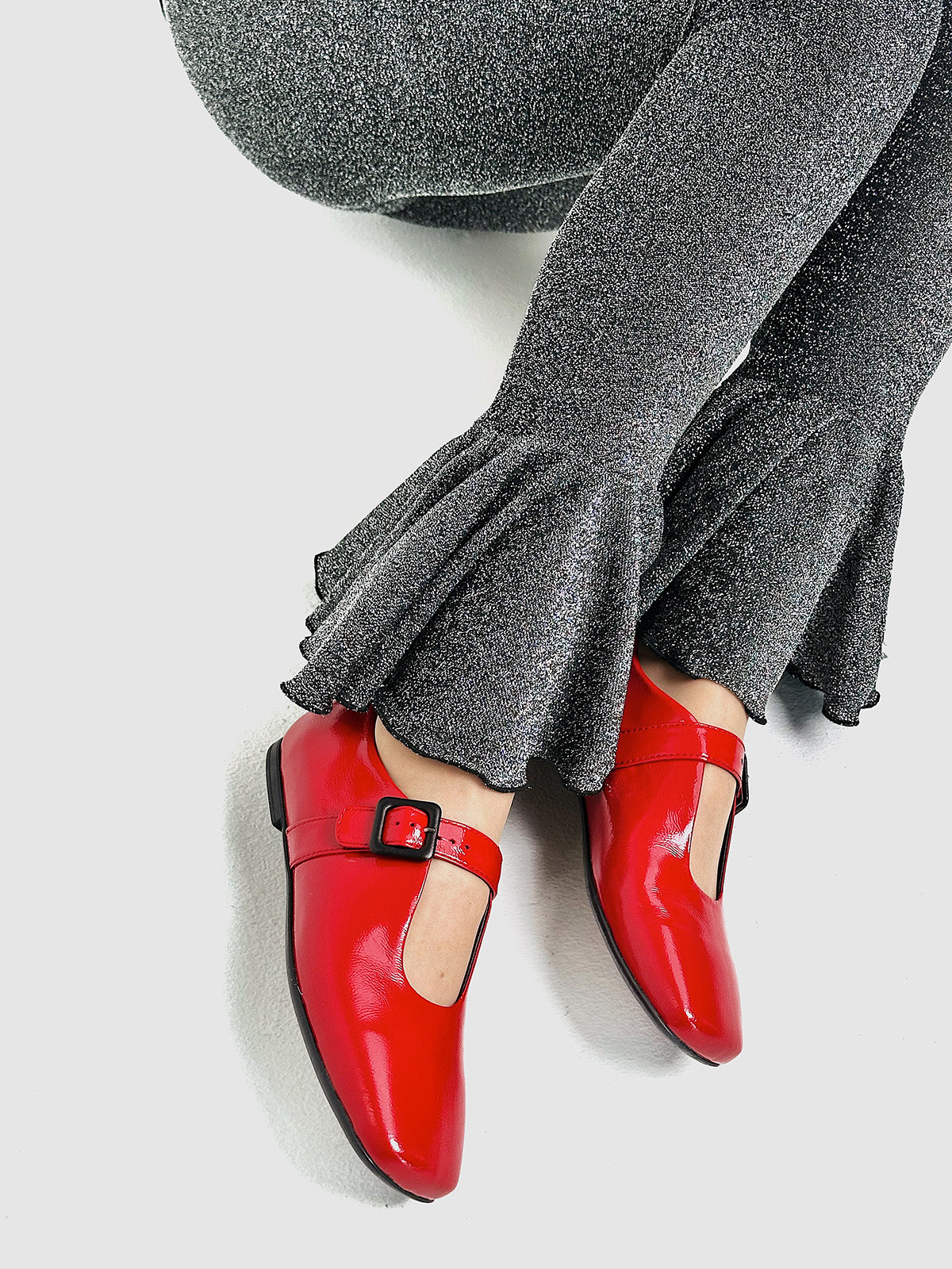 Lakierowane buty baletowe Mary-Jane