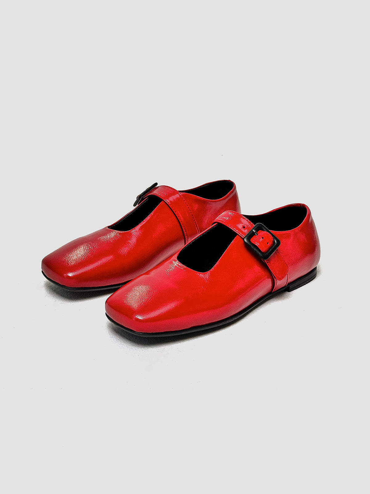 Lakierowane buty baletowe Mary-Jane