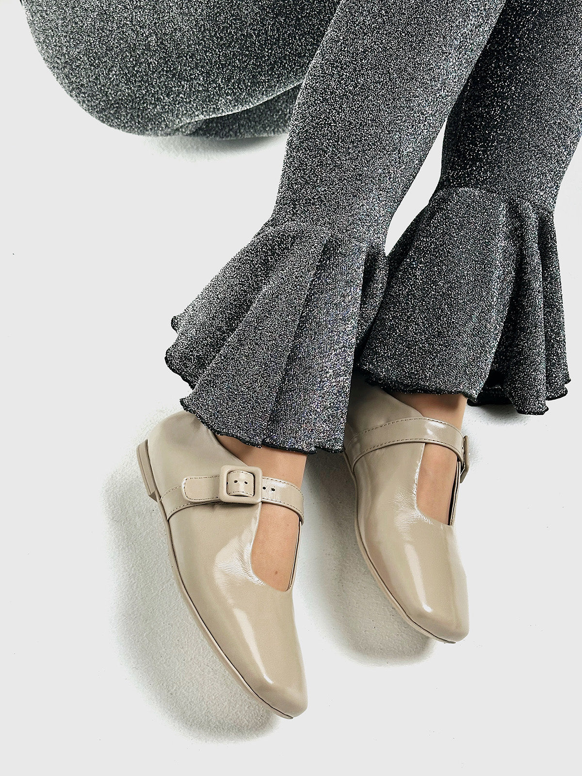 Lakierowane buty baletowe Mary-Jane